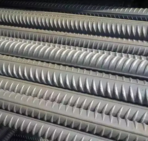 ASTM Hrb 400 حديد التسليح الصلب المشوه 12 مم لبناء المساكن
